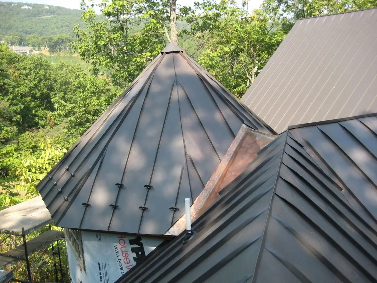 Professional Roof Tarp Installation by Craftsman Roofing in Lake Telemark